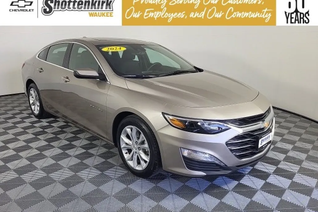 2024 Chevrolet Malibu 1LT photo 1