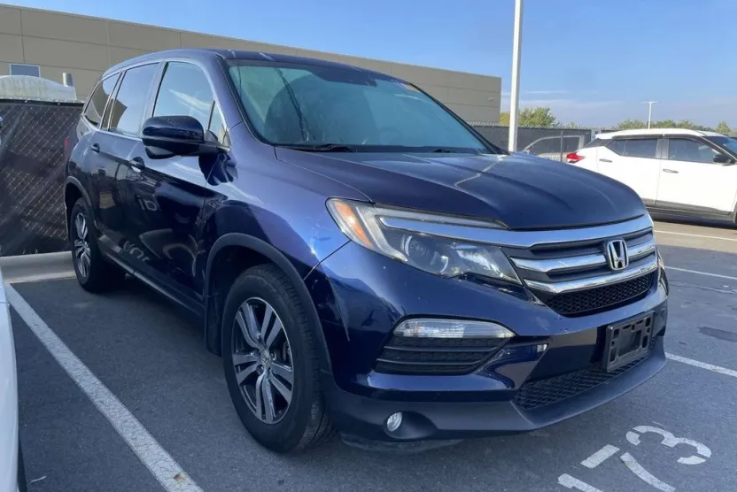 2016 Honda Pilot EX-L photo 1