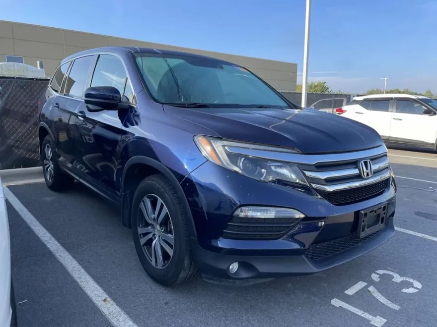 2016 Honda Pilot EX-L photo 1