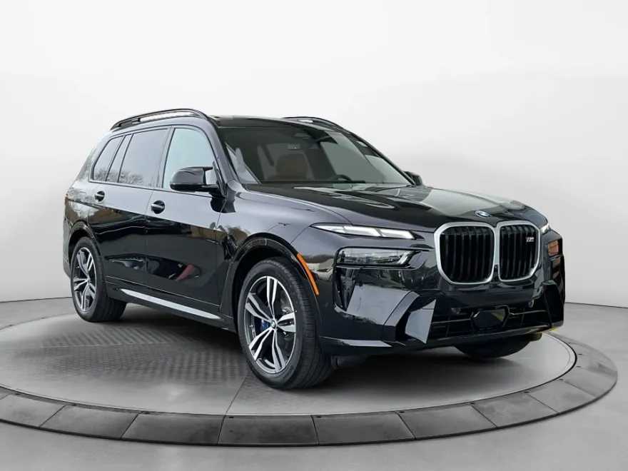 2025 Bmw X7 M60i photo 1