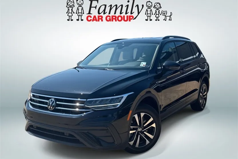 2024 Volkswagen Tiguan S photo 1