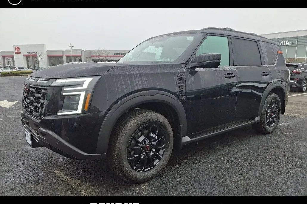 2025 Nissan Armada photo 1