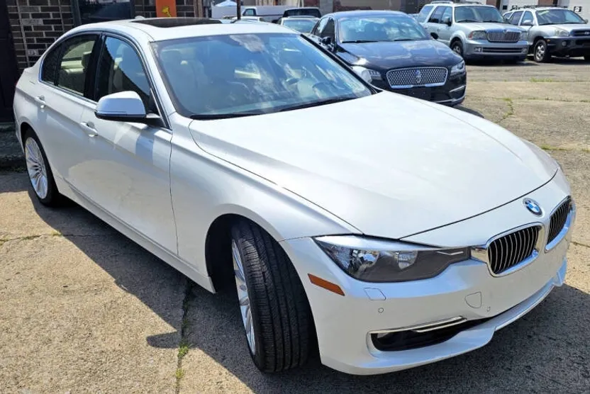 2014 Bmw 328i xDrive SULEV photo 1