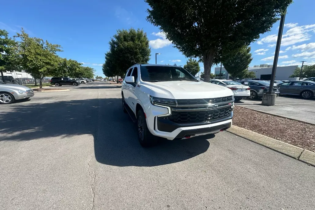 2021 Chevrolet Tahoe Z71 photo 1