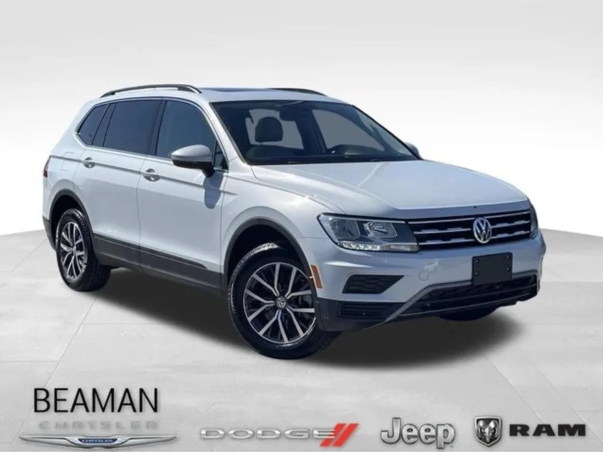 2019 Volkswagen Tiguan SE photo 1