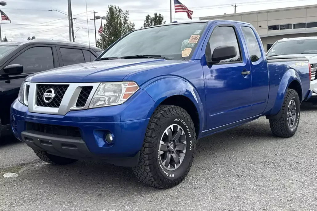 2015 Nissan Frontier Desert Runner photo 1