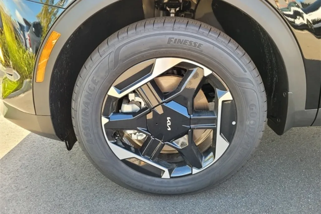 2026 Kia Sportage Hybrid S photo 1