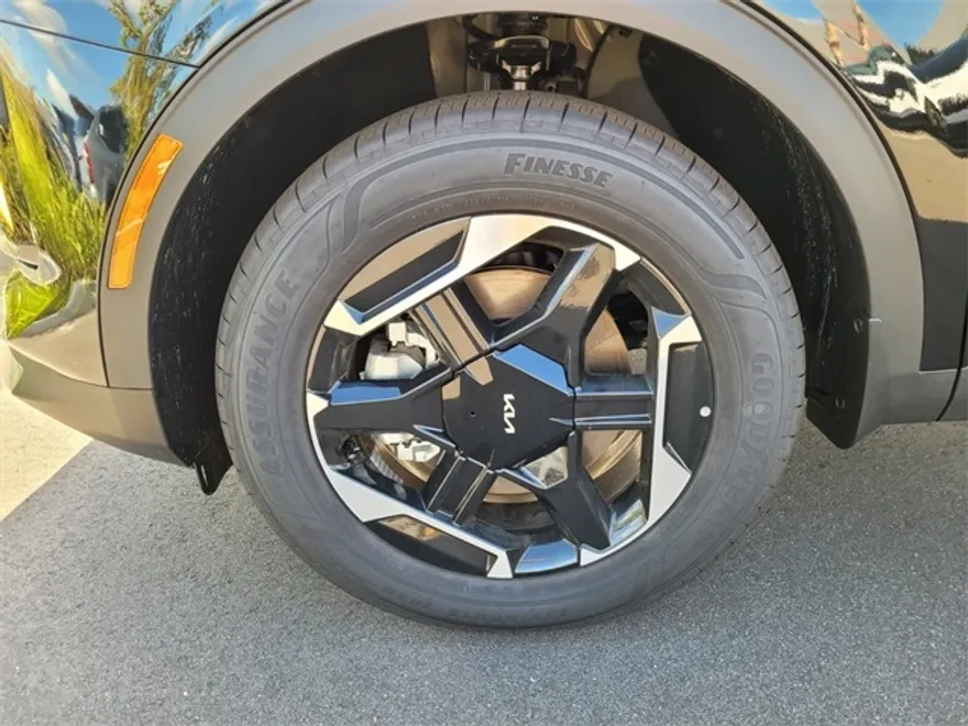 2026 Kia Sportage Hybrid S photo 1