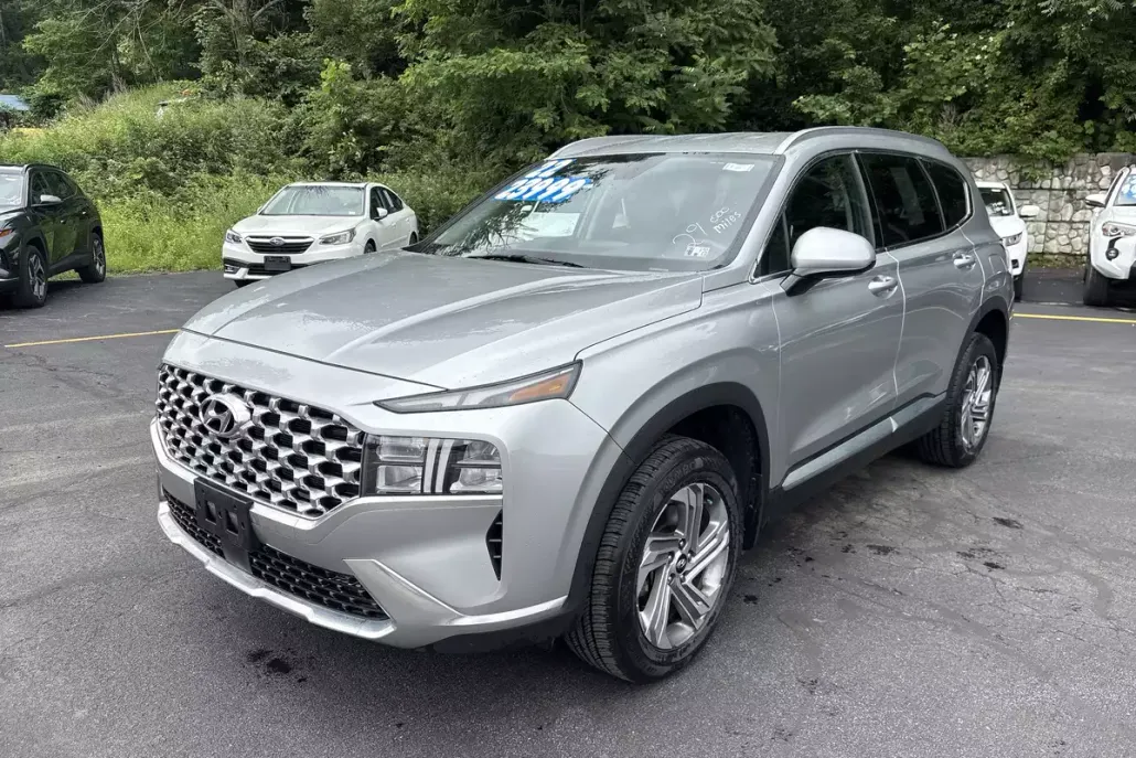 2022 Hyundai Santa Fe SEL photo 1