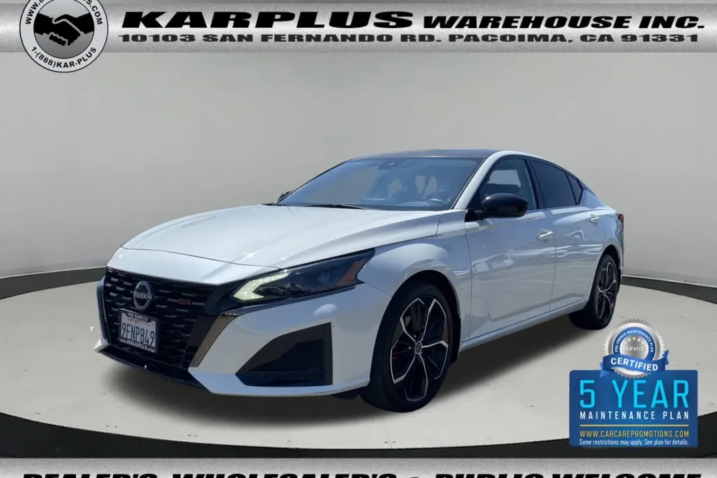 2023 Nissan Altima 2.5 SR photo 1