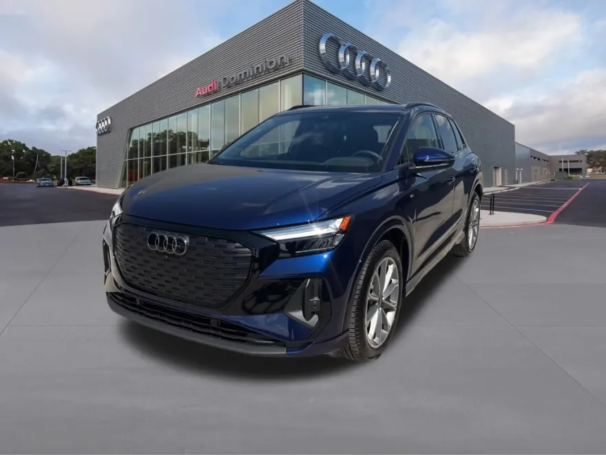 2026 Audi Q4 55 E-tron Premium Plus photo 1