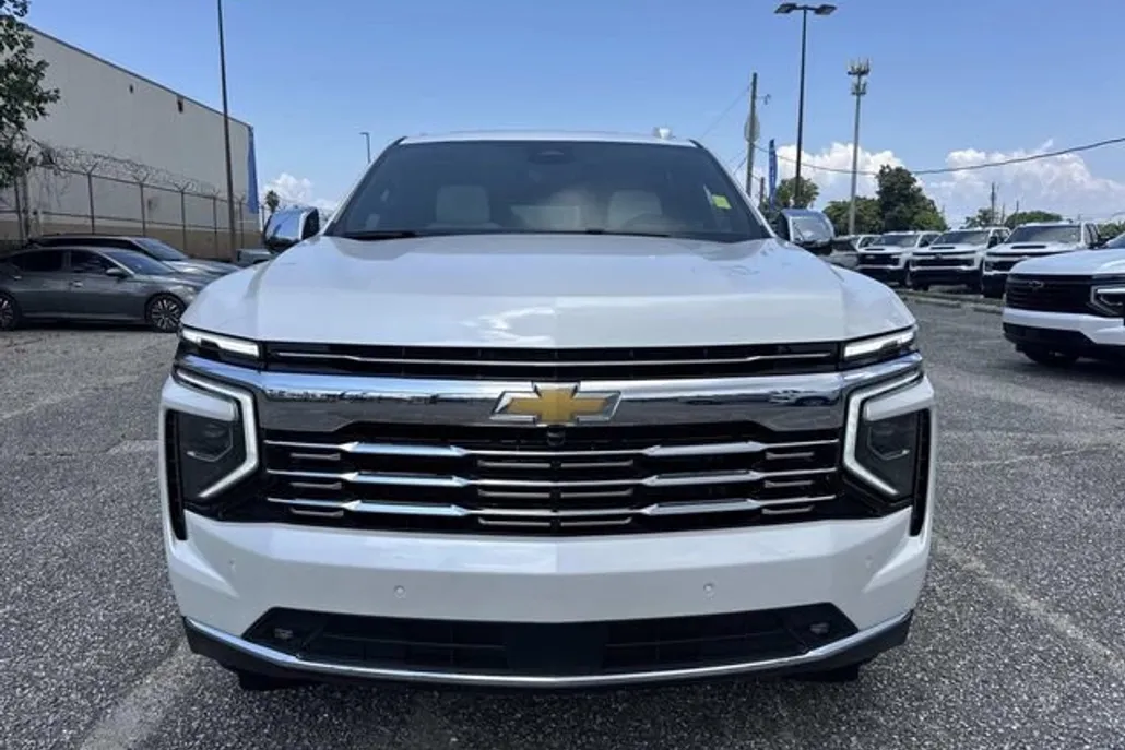 2025 Chevrolet Tahoe Premier photo 1