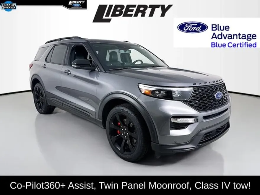 2022 Ford Explorer ST photo 1
