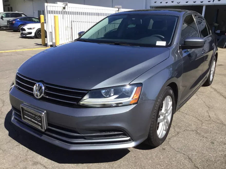 2017 Volkswagen Jetta 1.4T S photo 1