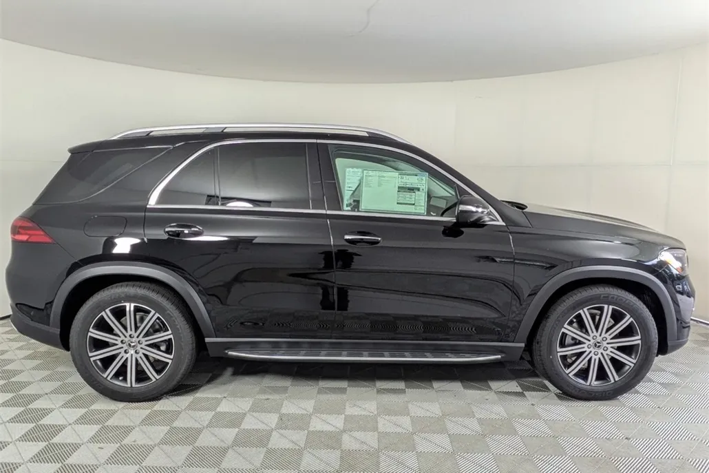 2026 Mercedes Benz GLE 350 4MATIC photo 1