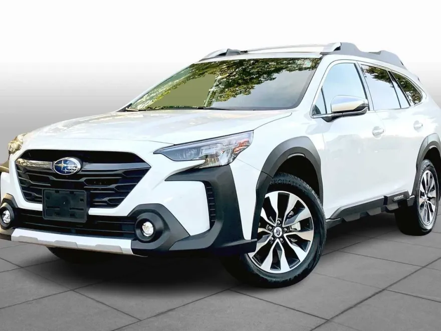 2025 Subaru Outback Touring XT photo 1