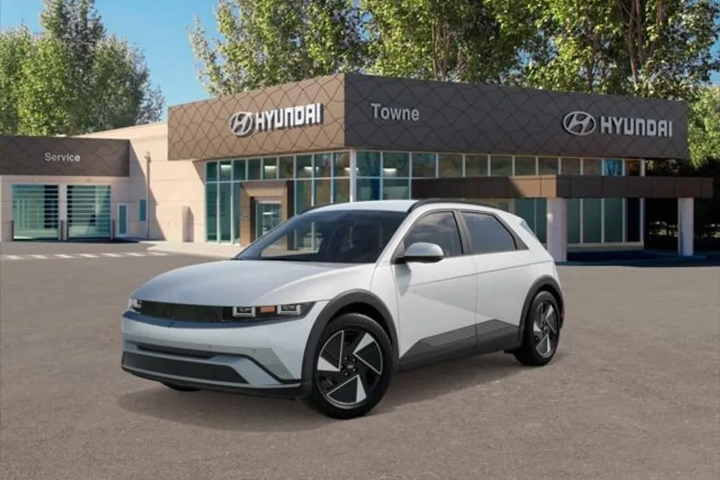 2025 Hyundai Ioniq 5 SEL photo 1