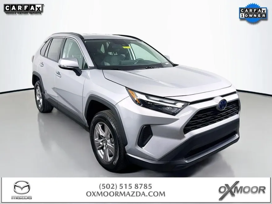 2023 Toyota RAV4 Hybrid XLE photo 1