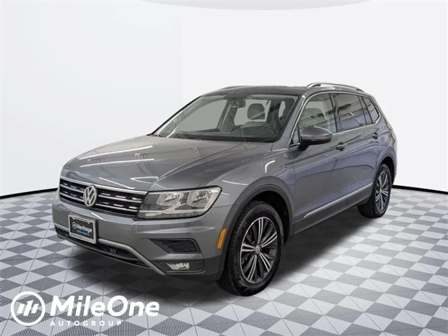 2019 Volkswagen Tiguan SEL photo 1