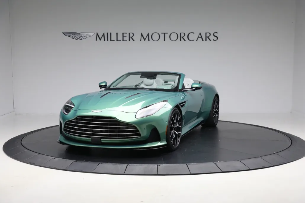 2025 Aston Martin DB12 AM5 photo 1