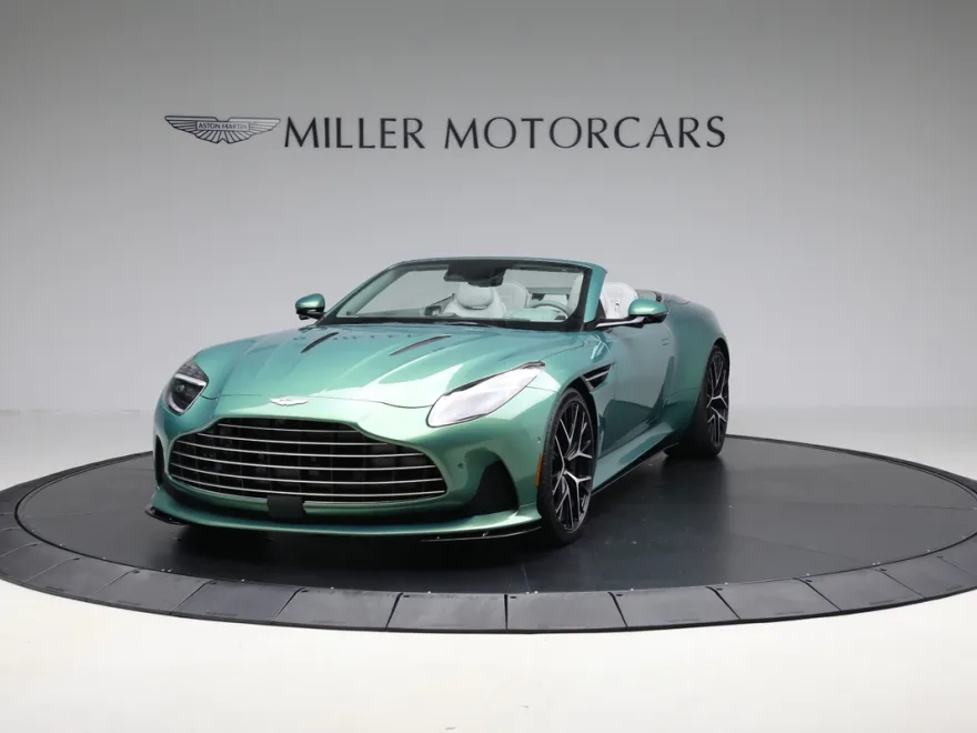 2025 Aston Martin DB12 AM5 photo 1