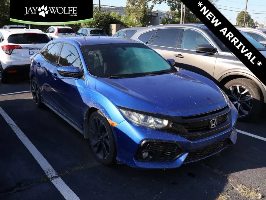 2018 Honda Civic Hatchback Sport photo 1