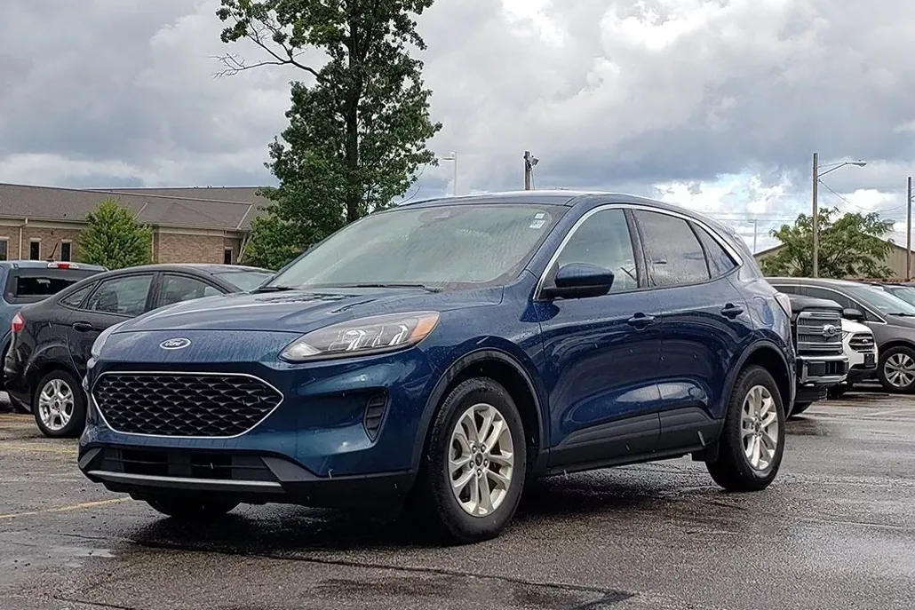2020 Ford Escape SE photo 1