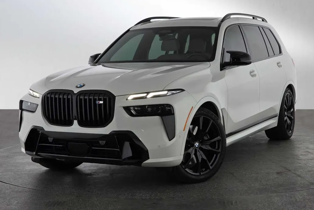 2023 Bmw X7 M60i photo 1