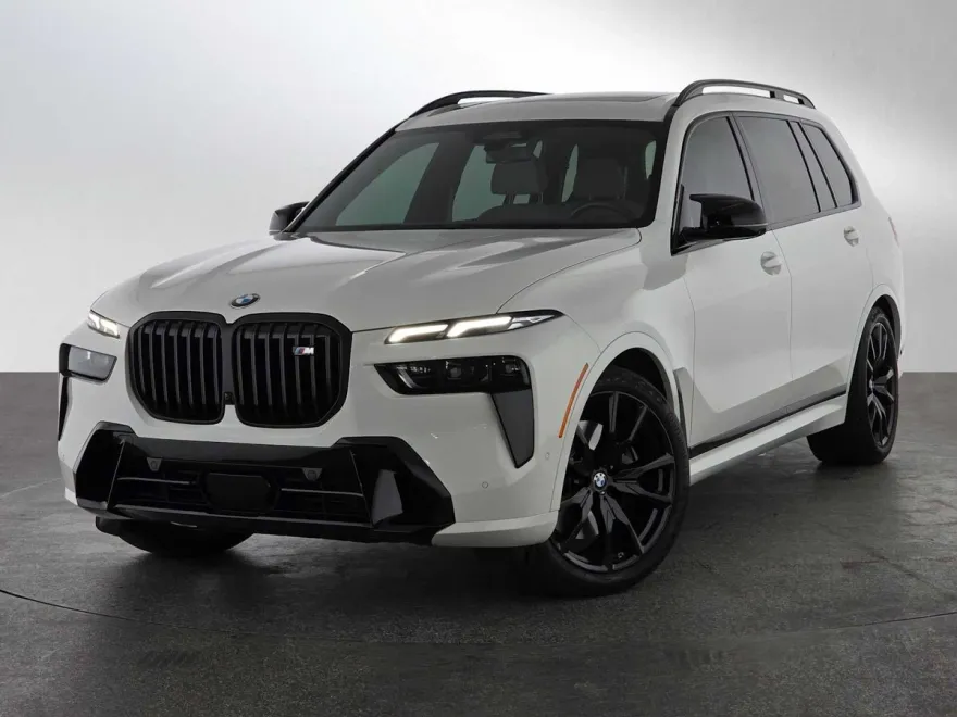 2023 Bmw X7 M60i photo 1