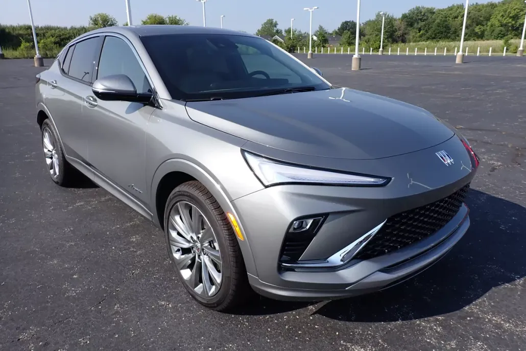2025 Buick Envista Avenir photo 1