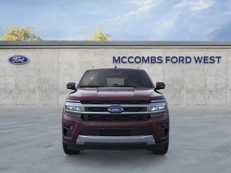 2024 Ford Expedition XLT photo 1
