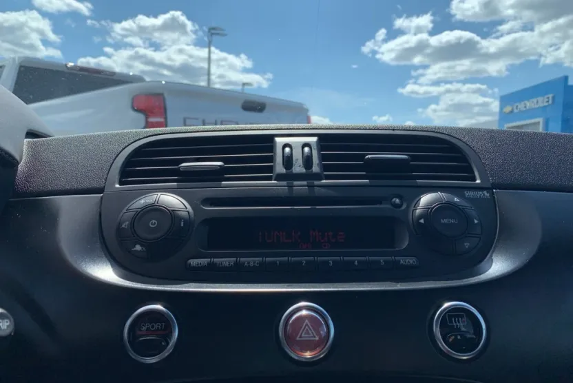 2014 Fiat 500 Abarth photo 1