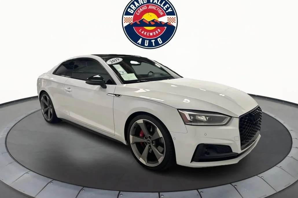 2019 Audi S5 Prestige photo 1