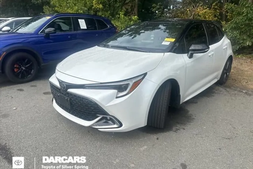 2023 Toyota Corolla XSE photo 1
