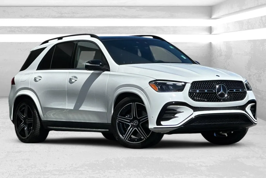 2025 Mercedes Benz GLE 580 4MATIC photo 1