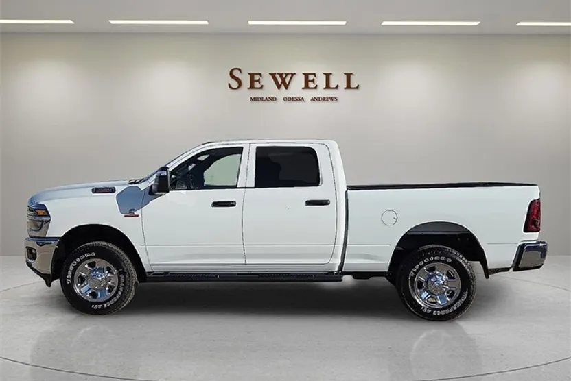 2025 Ram 2500 Tradesman photo 1