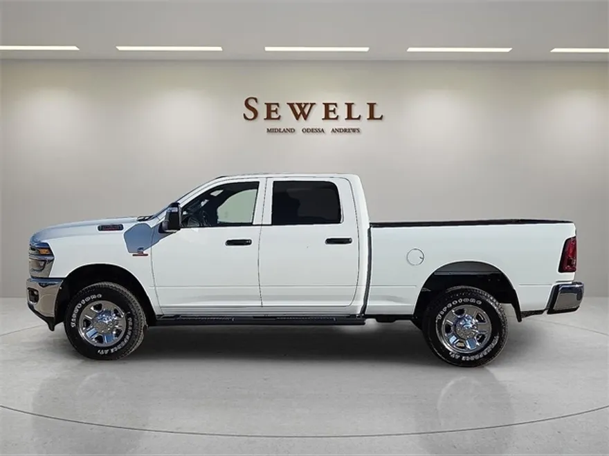 2025 Ram 2500 Tradesman photo 1