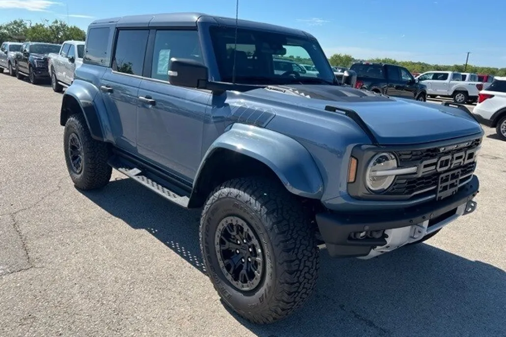 2025 Ford Bronco Raptor photo 1