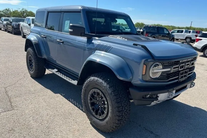 2025 Ford Bronco Raptor photo 1