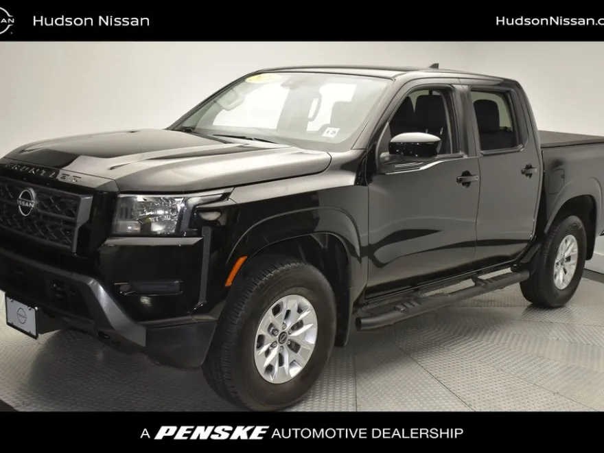 2024 Nissan Frontier SV photo 1
