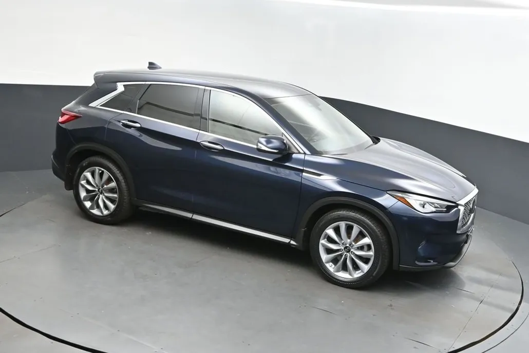 2022 Infiniti QX50 PURE photo 1