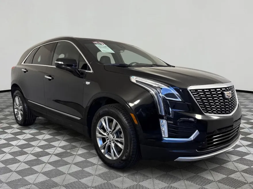 2022 Cadillac XT5 Premium Luxury photo 1