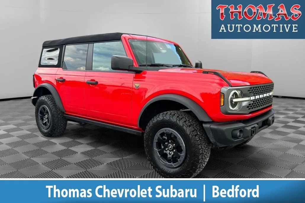 2023 Ford Bronco Badlands photo 1