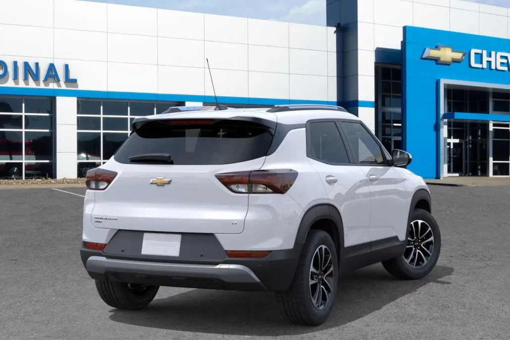 2026 Chevrolet Trailblazer LT photo 1