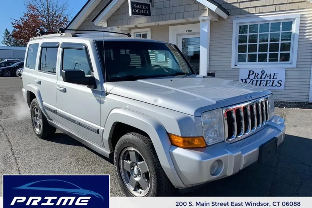 2007 Jeep Commander Sport photo 1