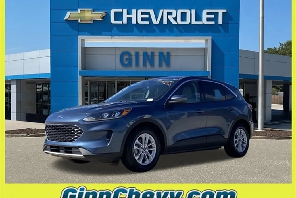 2020 Ford Escape SE photo 1