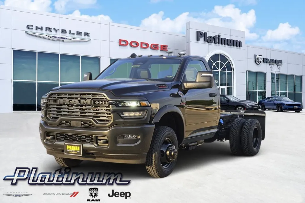 2025 Ram 3500 Tradesman photo 1