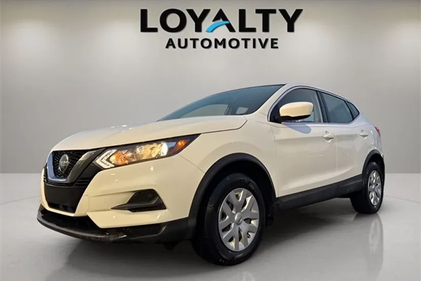 2020 Nissan Rogue Sport S photo 1