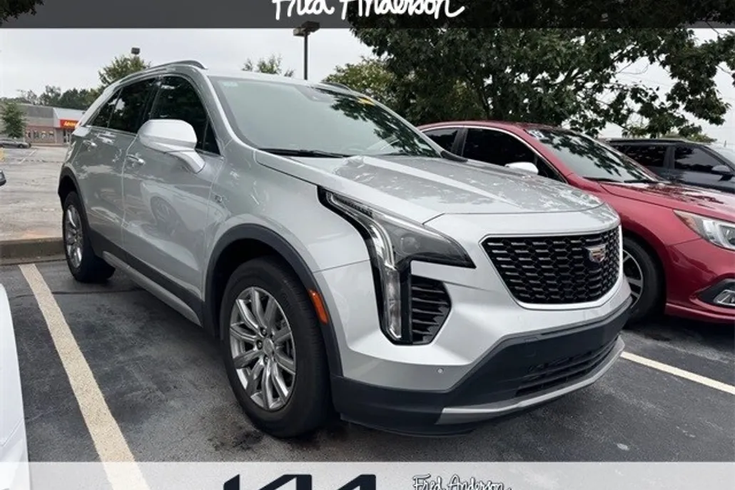 2020 Cadillac XT4 Premium Luxury photo 1