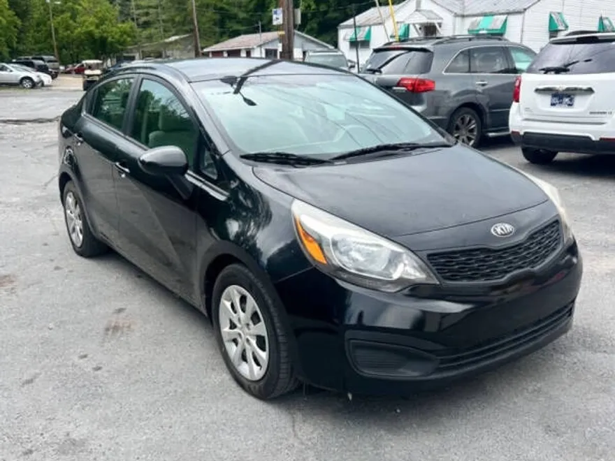 2015 Kia Rio LX photo 1